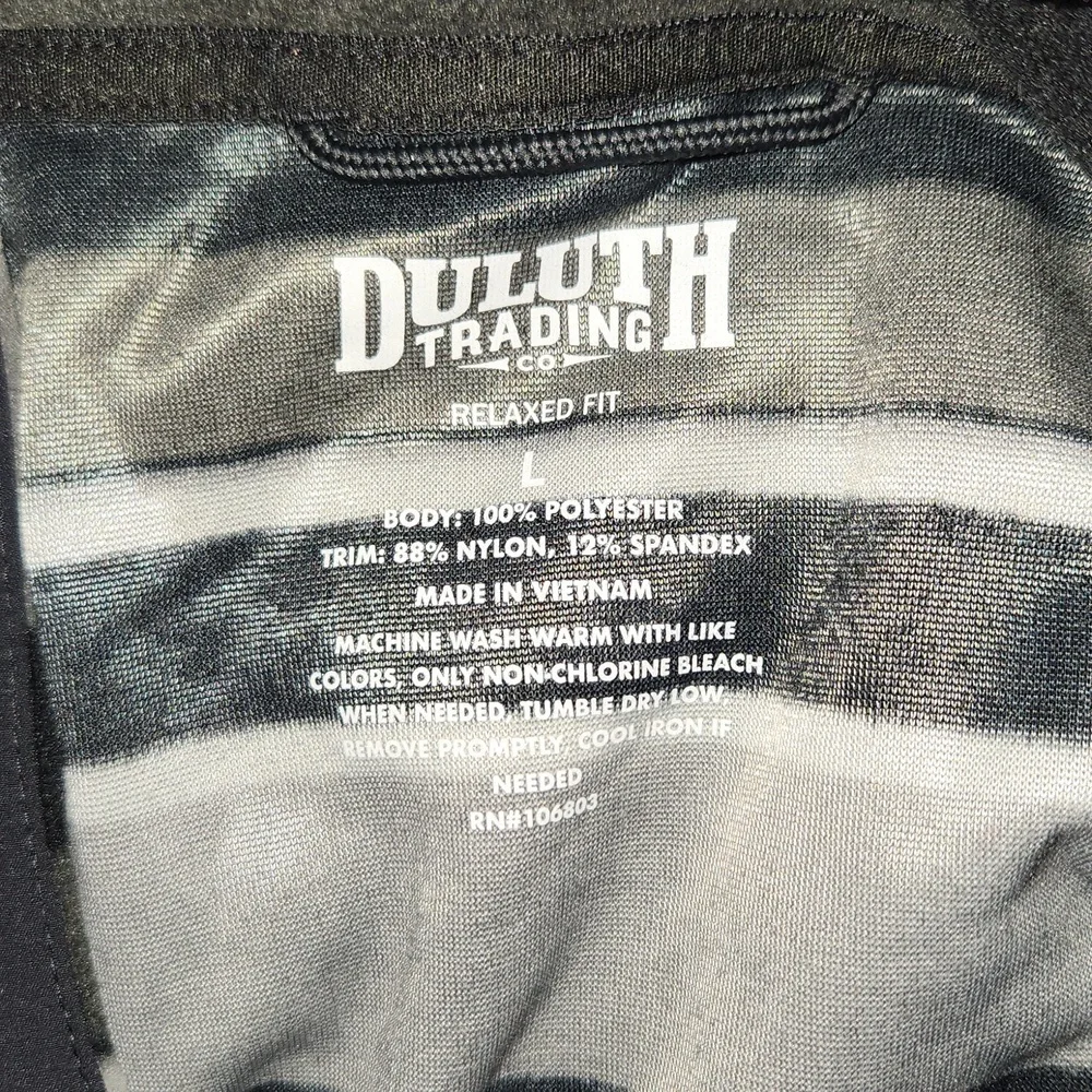 Duluth Trading co 1/4 Zip Fleece pullover Mens L black gray striped Chec…